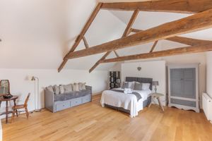 Photo 25- click for photo gallery